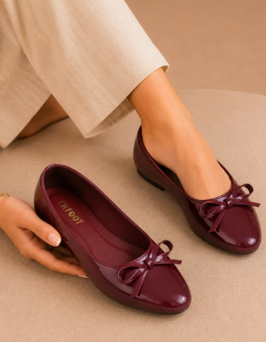 Stylish Square Toe Casual Pumps - 073 - Maroon